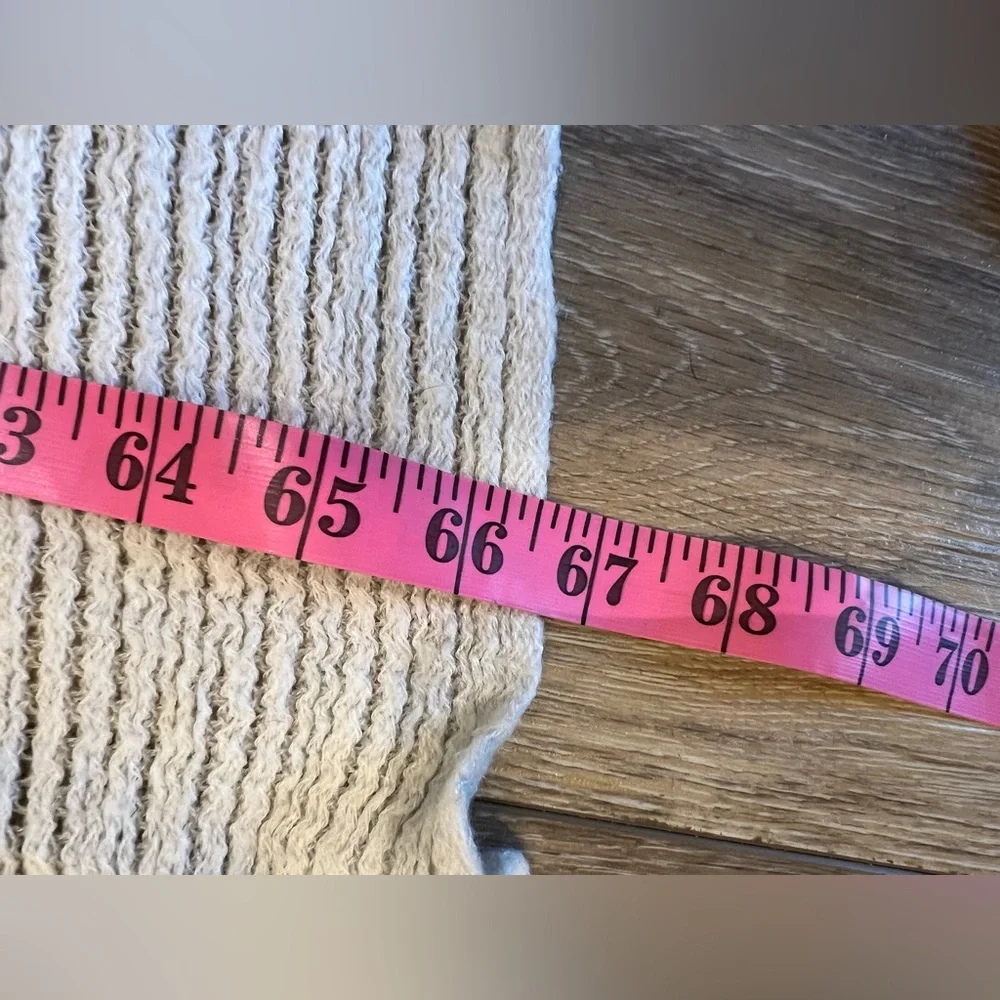 Lightweight Grey Throw